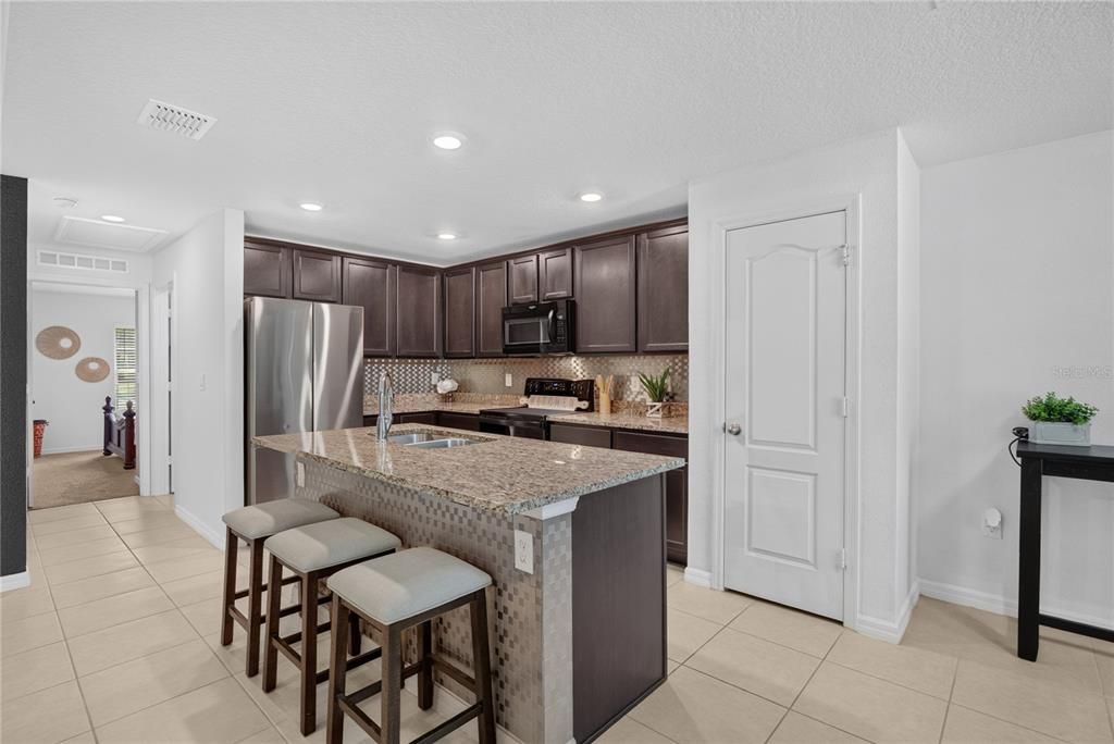 En Venta: $334,999 (3 camas, 2 baños, 1680 Pies cuadrados)