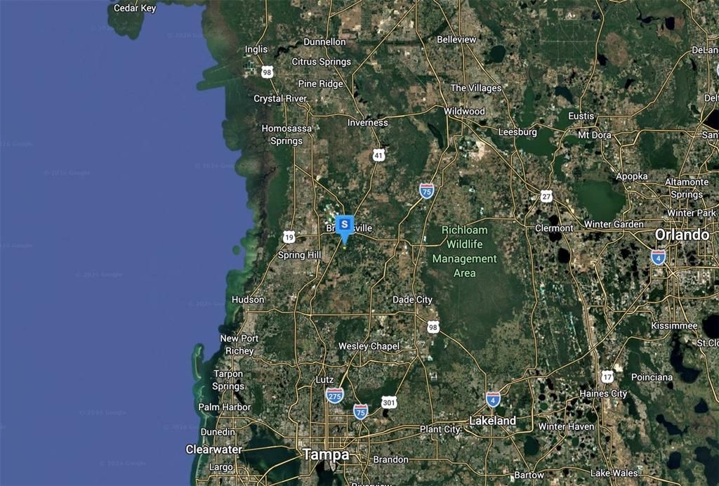 На продажу: $74,999 (0.48 acres)