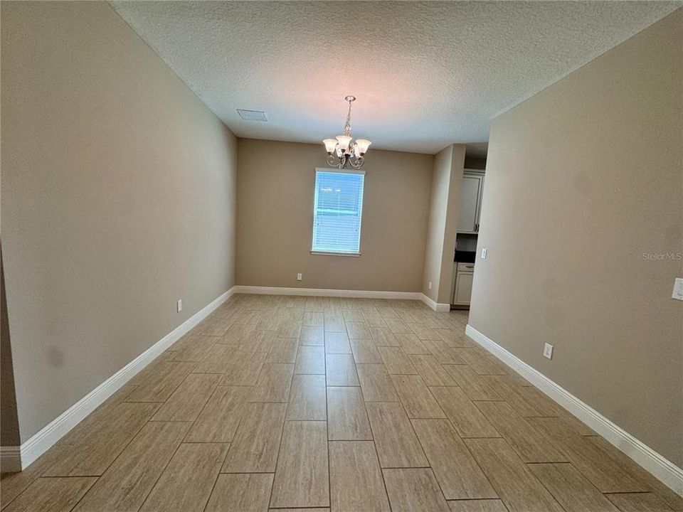For Rent: $4,250 (4 beds, 3 baths, 3091 Square Feet)