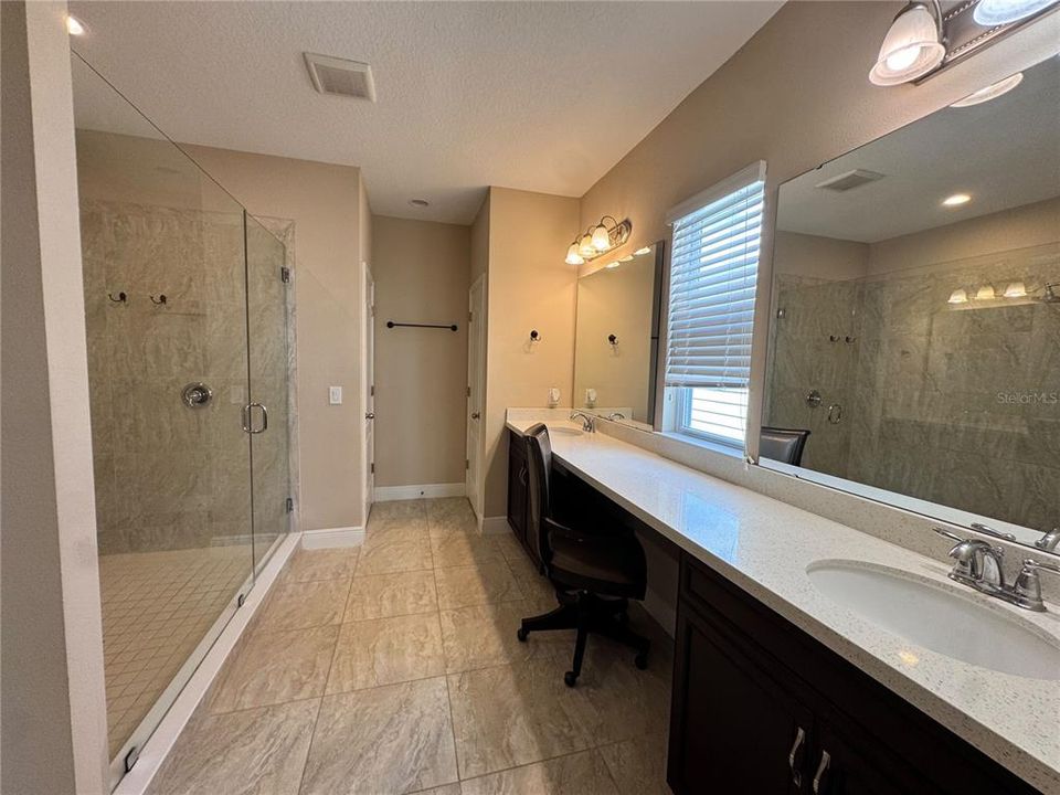 For Rent: $4,250 (4 beds, 3 baths, 3091 Square Feet)