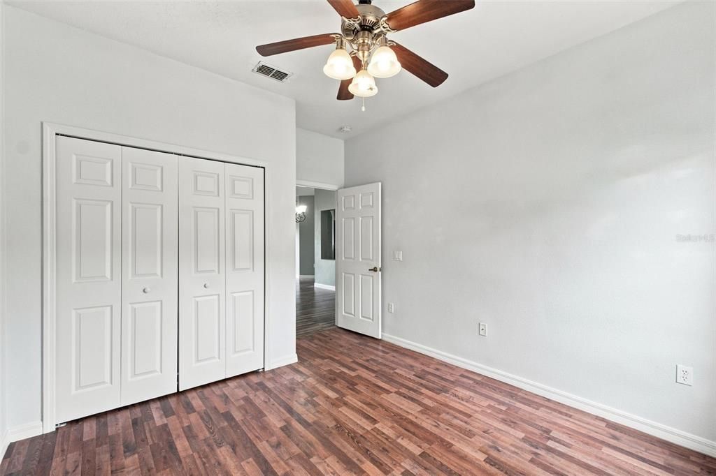 For Sale: $314,900 (4 beds, 2 baths, 2007 Square Feet)