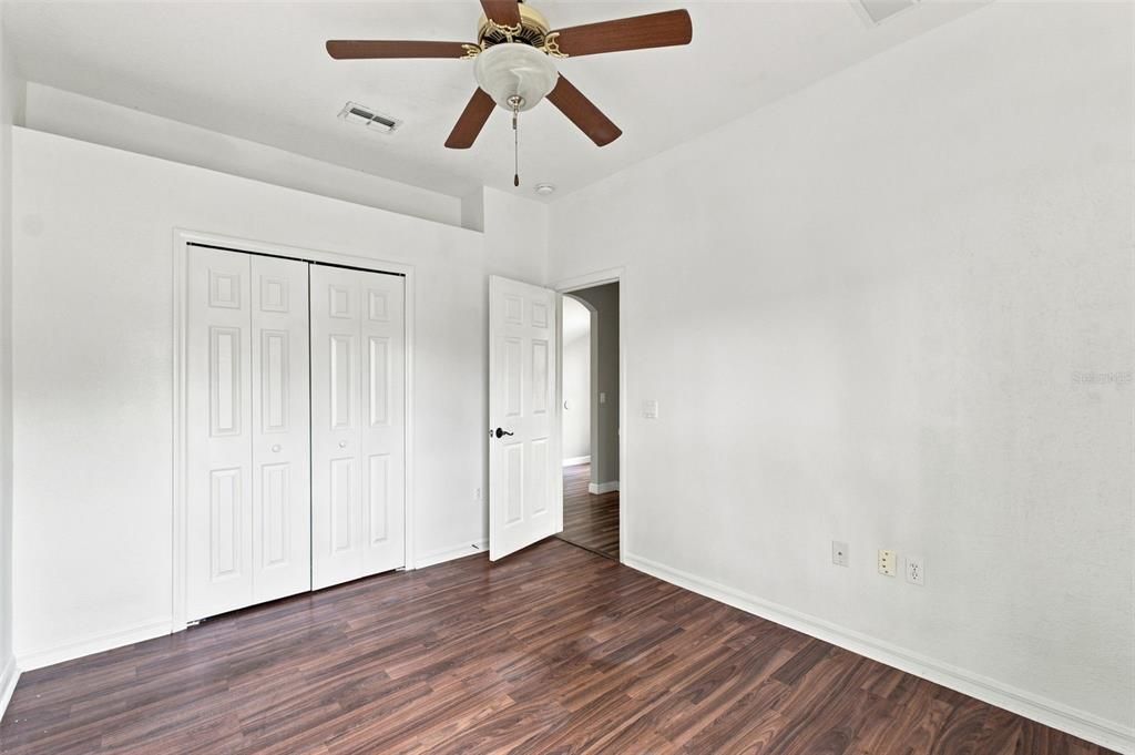 For Sale: $314,900 (4 beds, 2 baths, 2007 Square Feet)