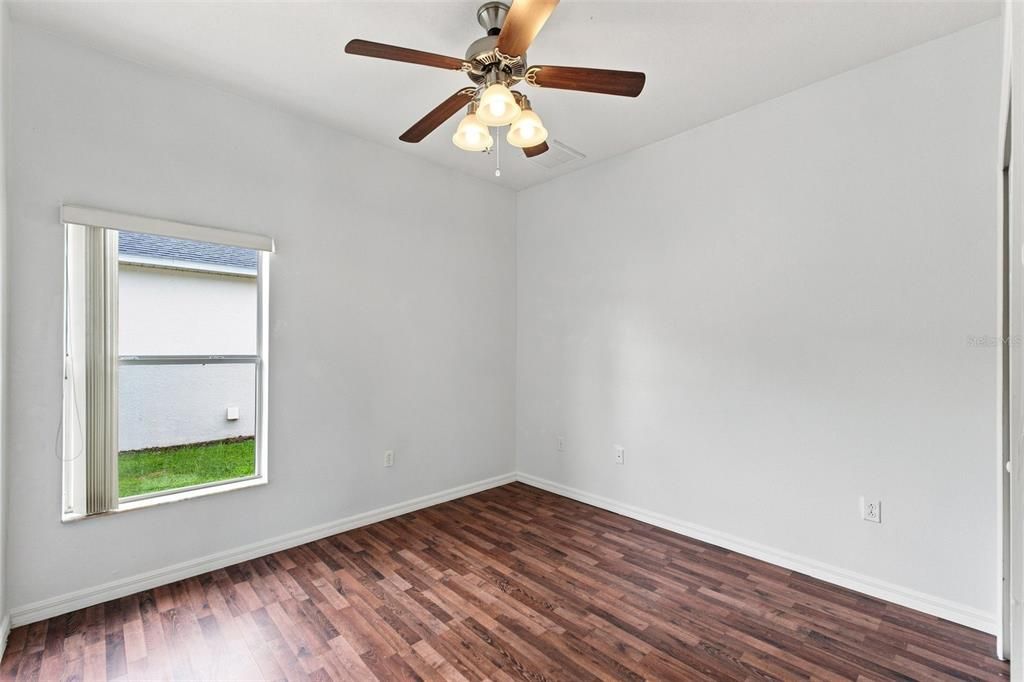 For Sale: $314,900 (4 beds, 2 baths, 2007 Square Feet)
