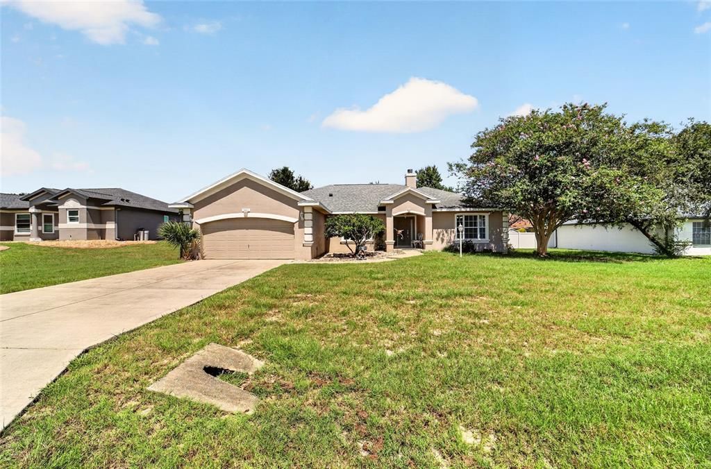 For Sale: $335,000 (3 beds, 2 baths, 2211 Square Feet)