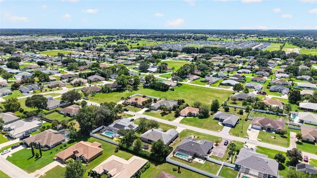 For Sale: $335,000 (3 beds, 2 baths, 2211 Square Feet)