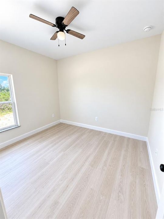 For Sale: $310,000 (3 beds, 2 baths, 1380 Square Feet)