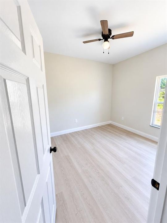 For Sale: $310,000 (3 beds, 2 baths, 1380 Square Feet)