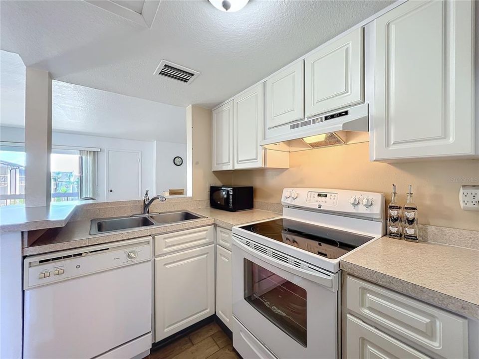 En Venta: $115,000 (1 camas, 1 baños, 633 Pies cuadrados)