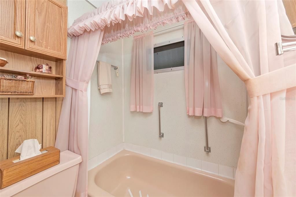 En Venta: $100,000 (2 camas, 2 baños, 880 Pies cuadrados)