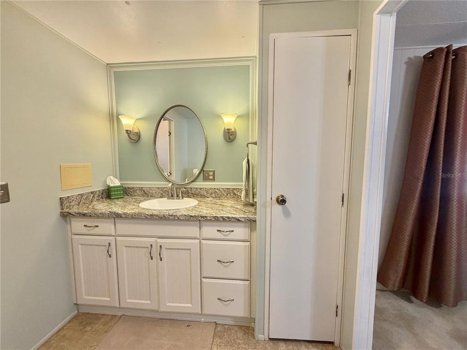 For Sale: $80,000 (2 beds, 2 baths, 1152 Square Feet)