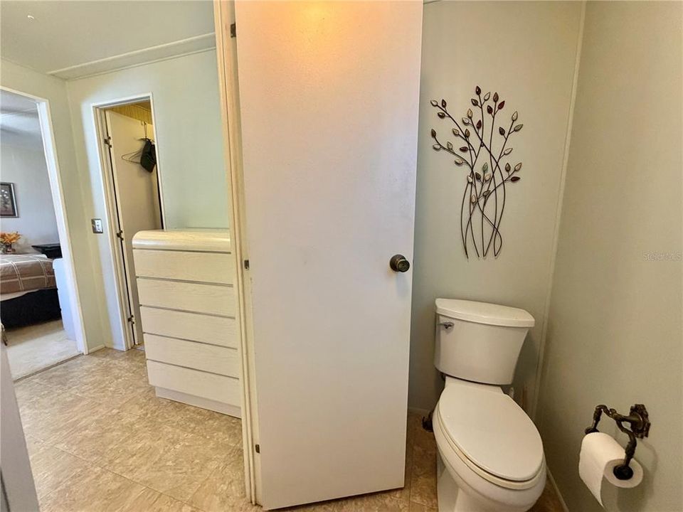 For Sale: $80,000 (2 beds, 2 baths, 1152 Square Feet)