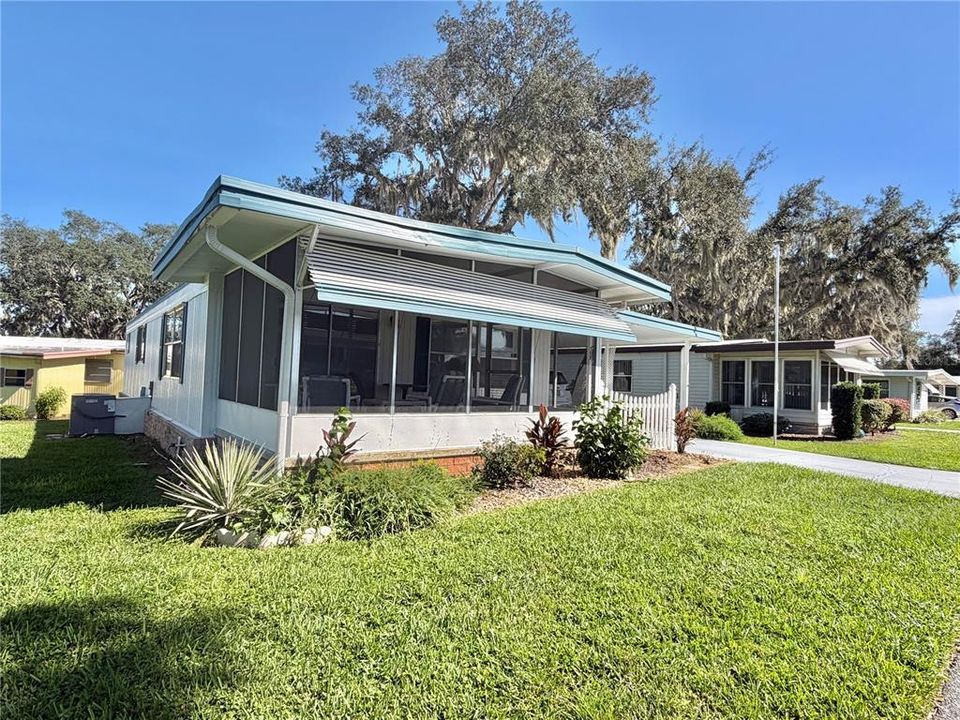 For Sale: $80,000 (2 beds, 2 baths, 1152 Square Feet)