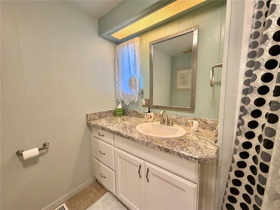 For Sale: $80,000 (2 beds, 2 baths, 1152 Square Feet)