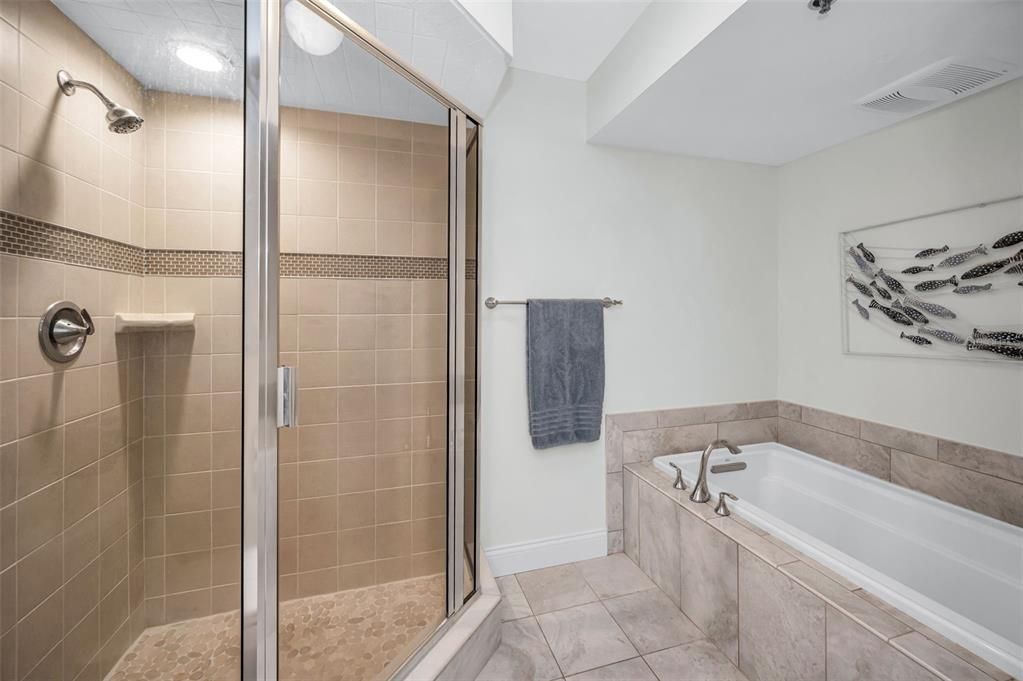 Activo con contrato: $995,000 (2 camas, 2 baños, 1670 Pies cuadrados)