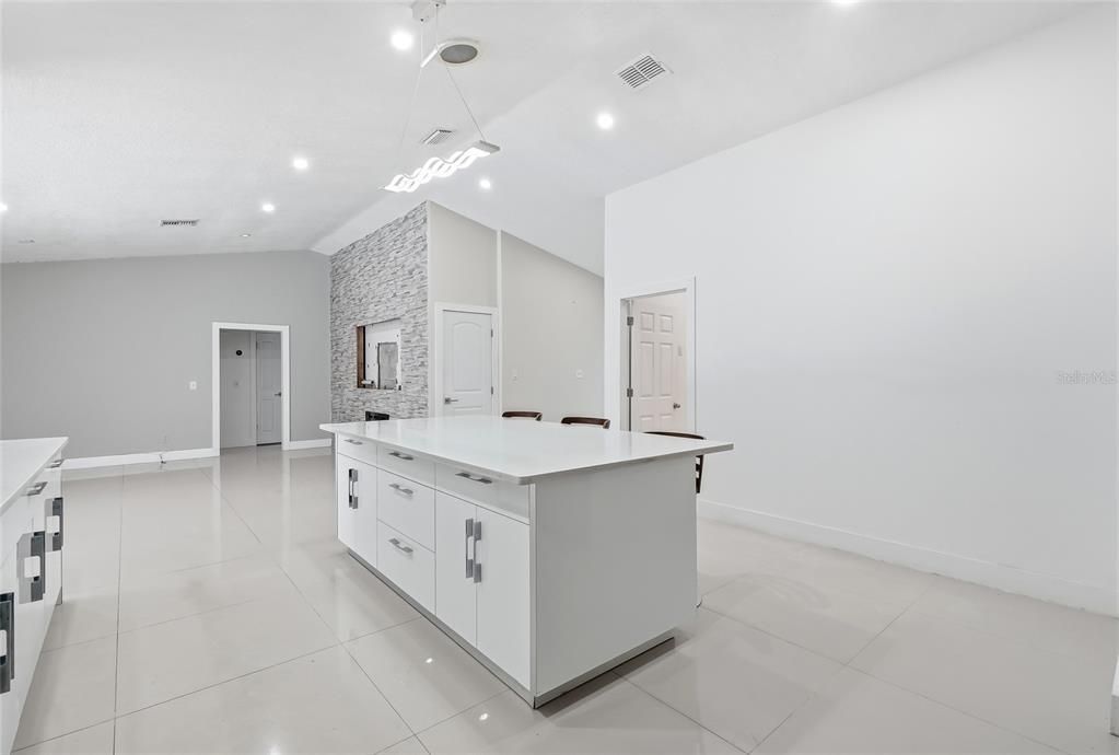 For Sale: $670,000 (4 beds, 3 baths, 2382 Square Feet)