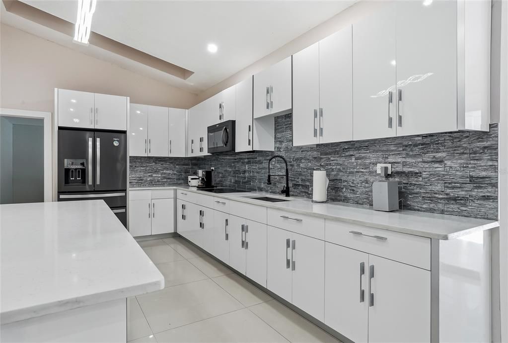 For Sale: $670,000 (4 beds, 3 baths, 2382 Square Feet)