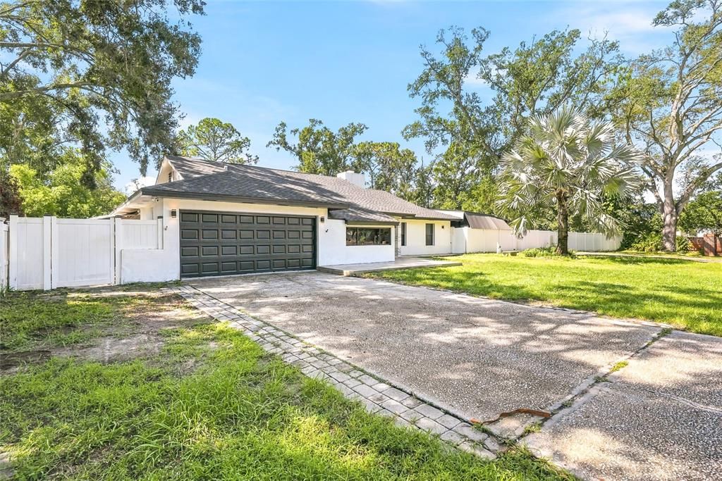 For Sale: $670,000 (4 beds, 3 baths, 2382 Square Feet)