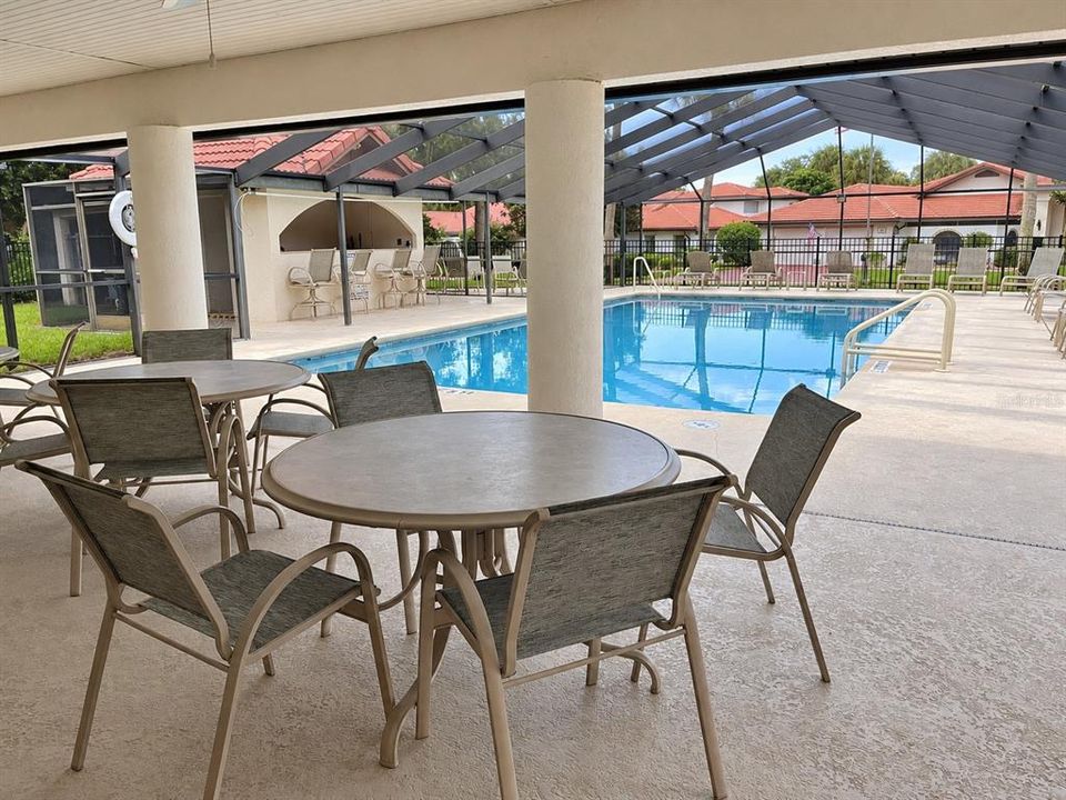 For Sale: $240,000 (2 beds, 2 baths, 1678 Square Feet)