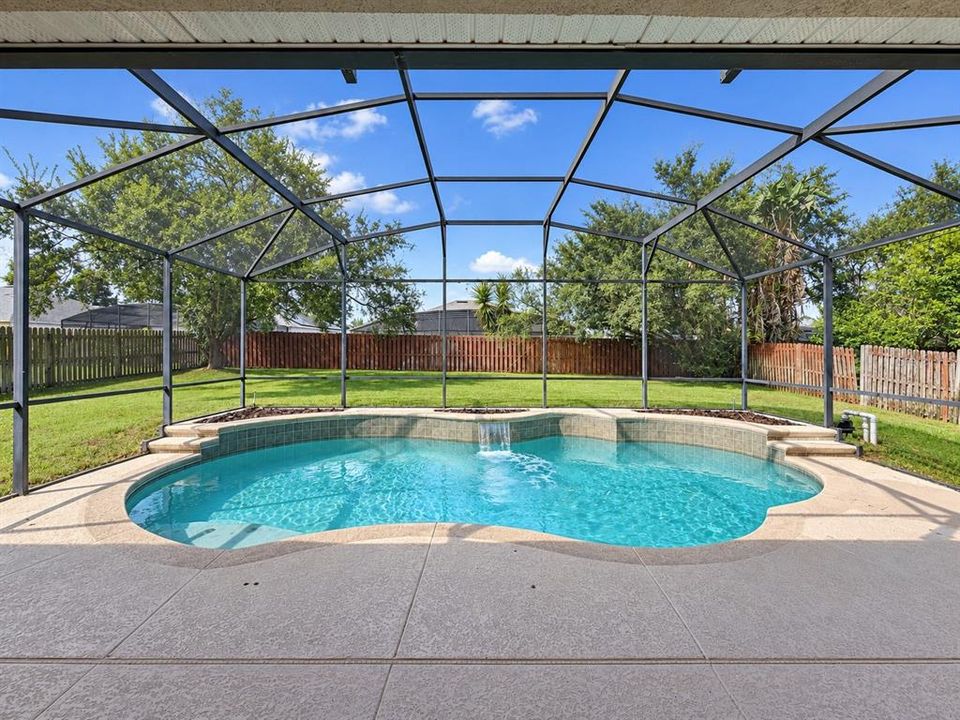 For Sale: $490,000 (3 beds, 2 baths, 2481 Square Feet)