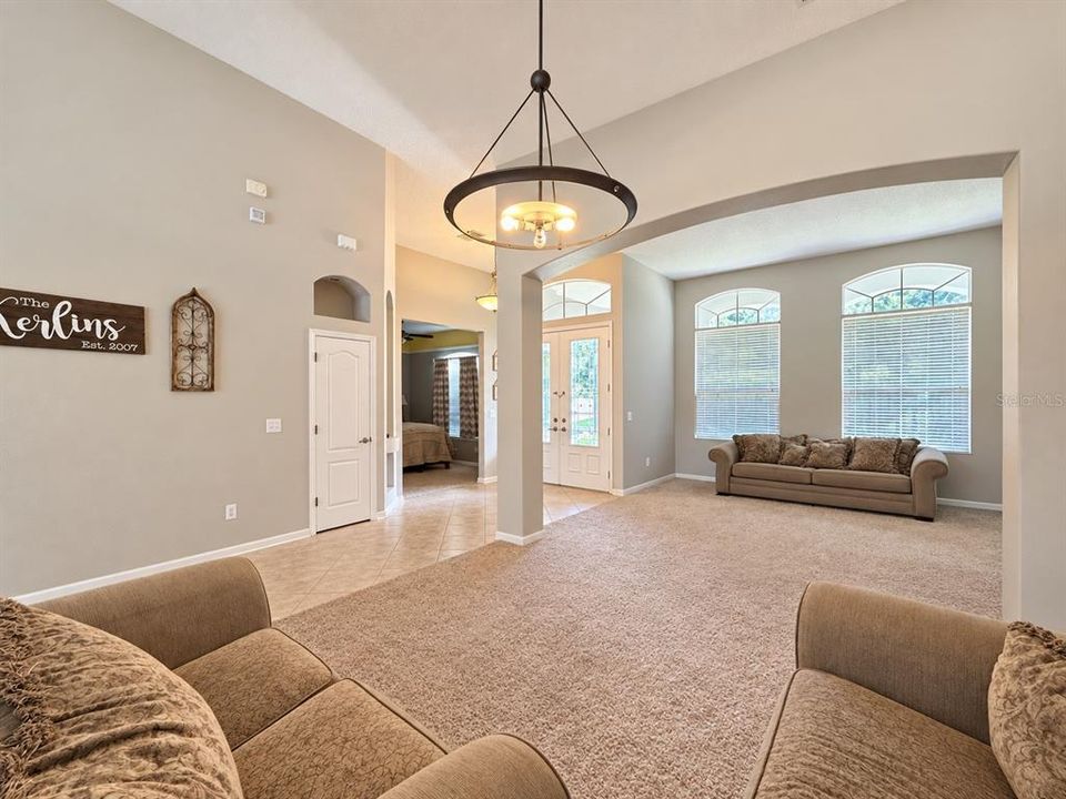 For Sale: $490,000 (3 beds, 2 baths, 2481 Square Feet)