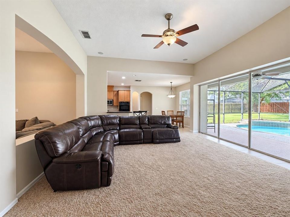 For Sale: $490,000 (3 beds, 2 baths, 2481 Square Feet)