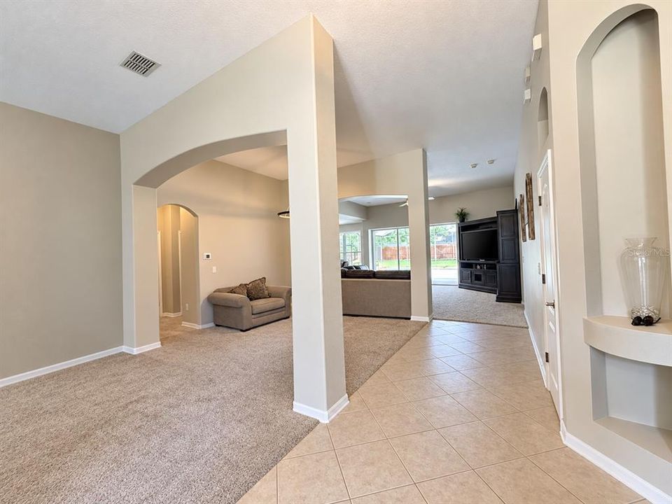 For Sale: $490,000 (3 beds, 2 baths, 2481 Square Feet)