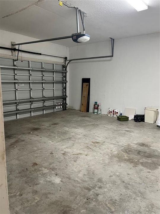 En Renta: $3,100 (4 camas, 3 baños, 2083 Pies cuadrados)