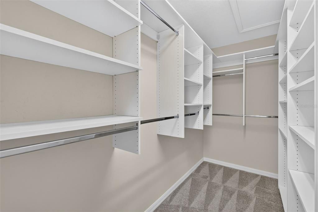 For Sale: $450,000 (3 beds, 2 baths, 1392 Square Feet)