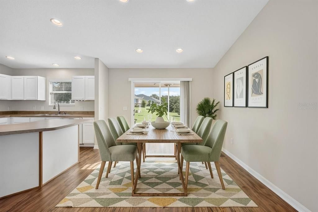 For Sale: $450,000 (3 beds, 2 baths, 1392 Square Feet)