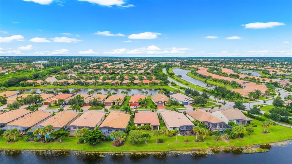 En Venta: $499,900 (2 camas, 2 baños, 1661 Pies cuadrados)