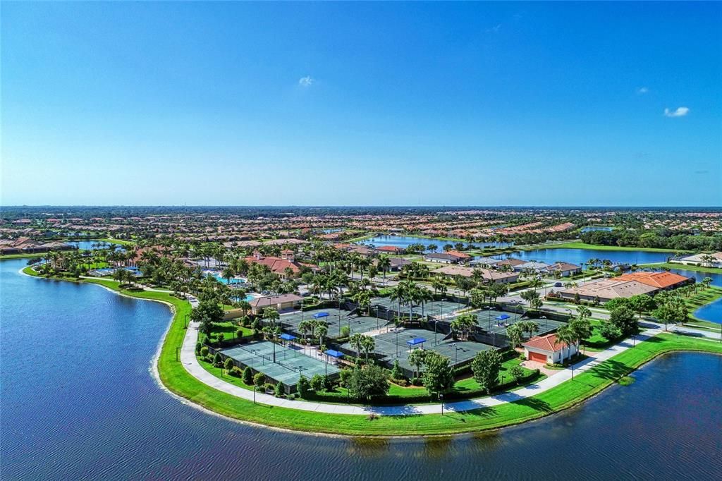 En Venta: $499,900 (2 camas, 2 baños, 1661 Pies cuadrados)