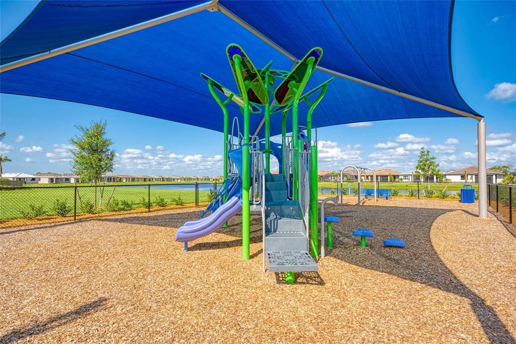 En Venta: $499,900 (2 camas, 2 baños, 1661 Pies cuadrados)