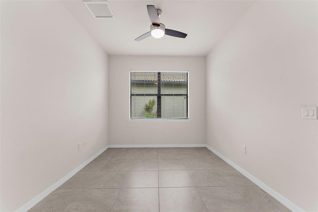 En Venta: $499,900 (2 camas, 2 baños, 1661 Pies cuadrados)