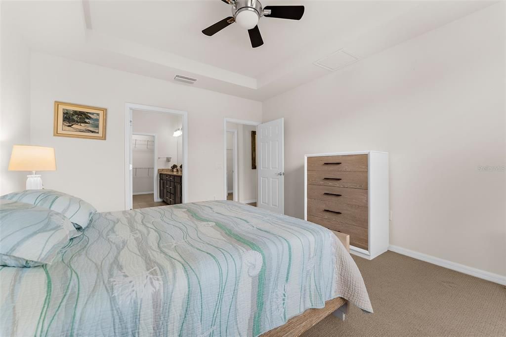 En Venta: $499,900 (2 camas, 2 baños, 1661 Pies cuadrados)