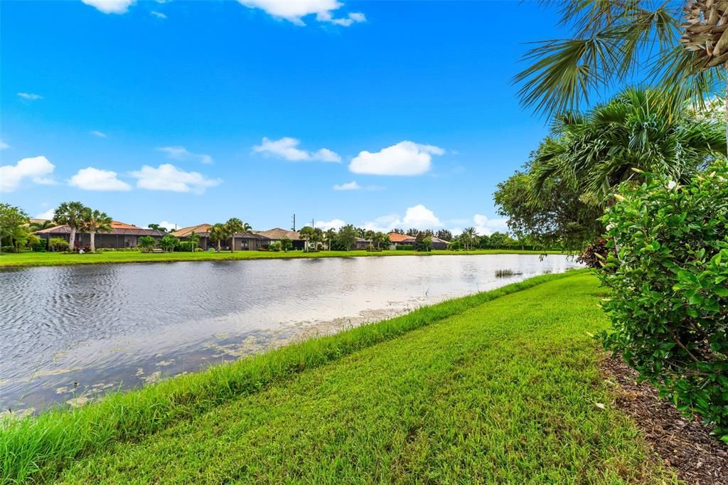 En Venta: $499,900 (2 camas, 2 baños, 1661 Pies cuadrados)