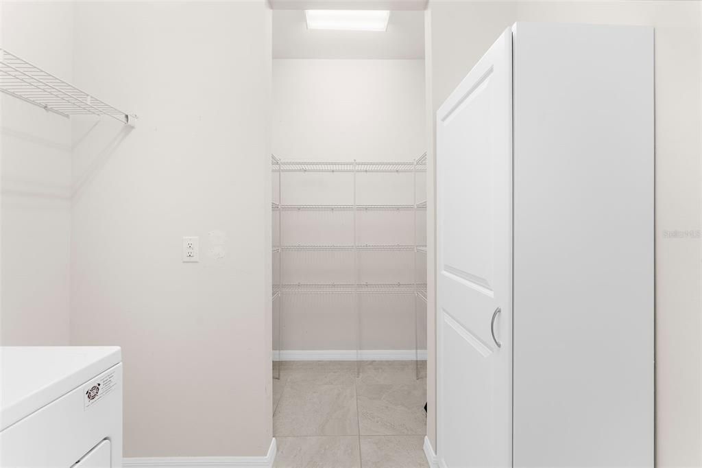 En Venta: $499,900 (2 camas, 2 baños, 1661 Pies cuadrados)