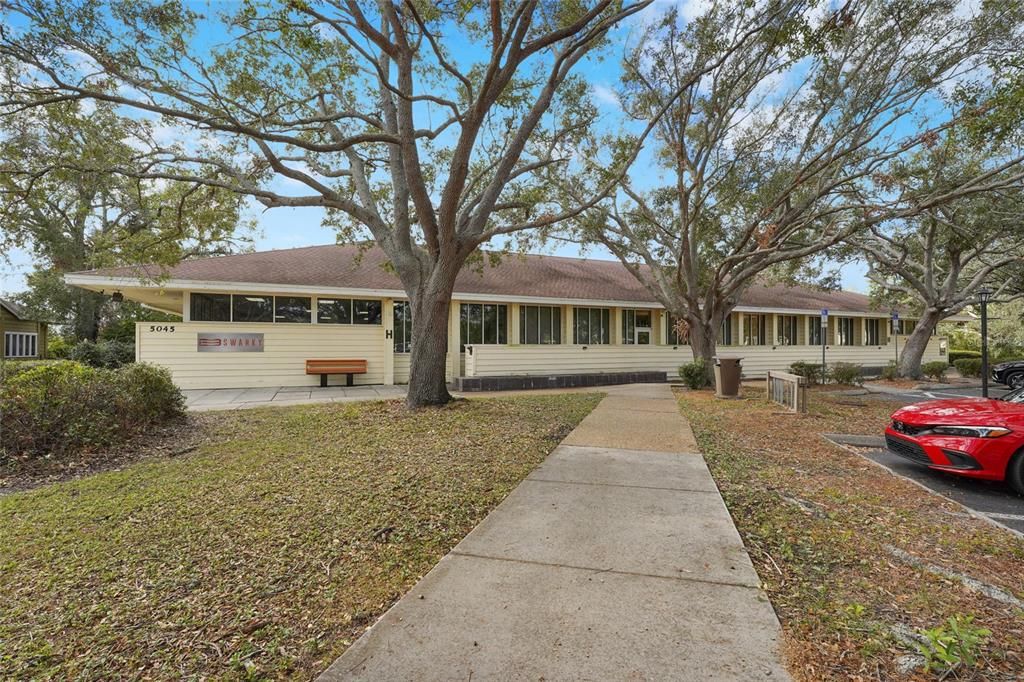 En Venta: $265,000 (2 camas, 2 baños, 1301 Pies cuadrados)