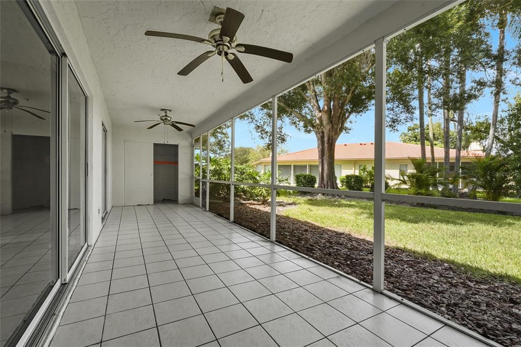 En Venta: $265,000 (2 camas, 2 baños, 1301 Pies cuadrados)
