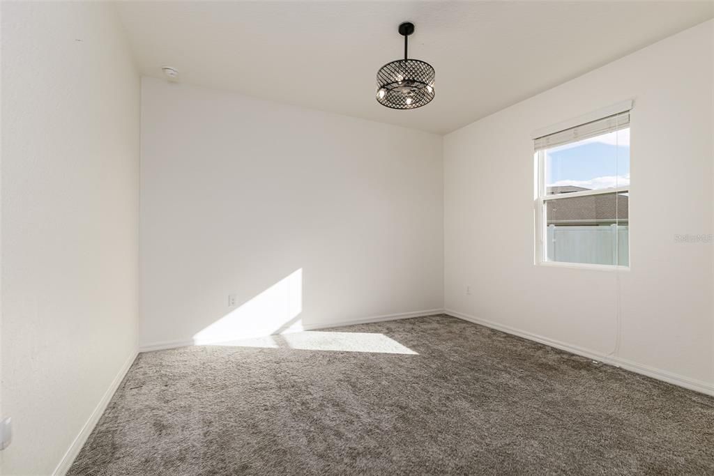 En Venta: $539,500 (4 camas, 3 baños, 2803 Pies cuadrados)