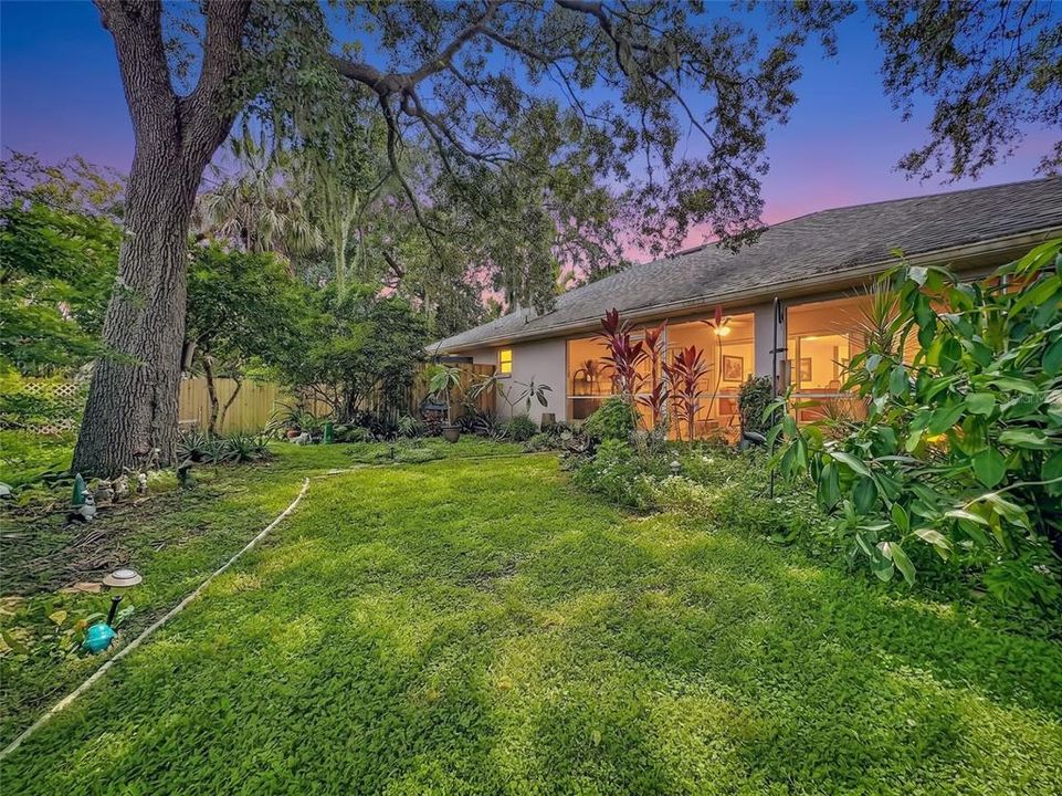 For Sale: $325,000 (3 beds, 2 baths, 1806 Square Feet)
