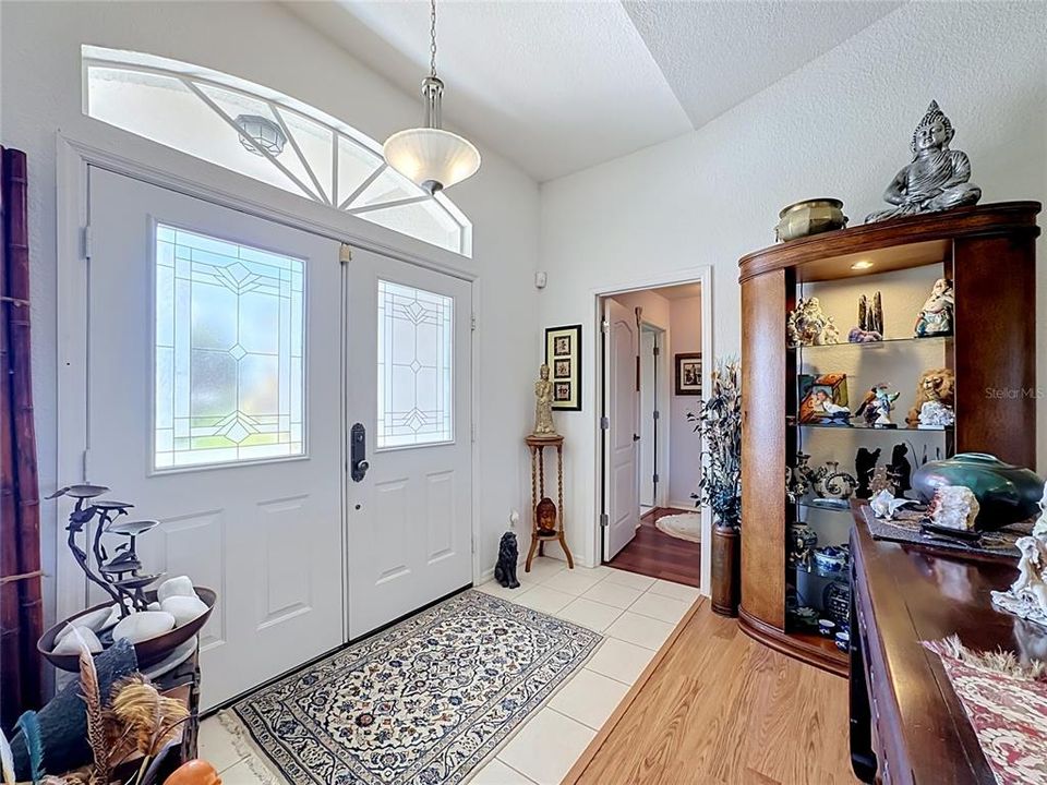 For Sale: $325,000 (3 beds, 2 baths, 1806 Square Feet)