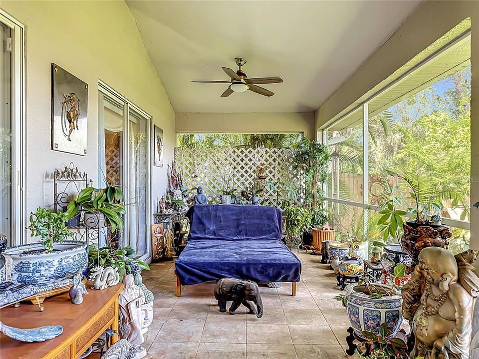 For Sale: $325,000 (3 beds, 2 baths, 1806 Square Feet)