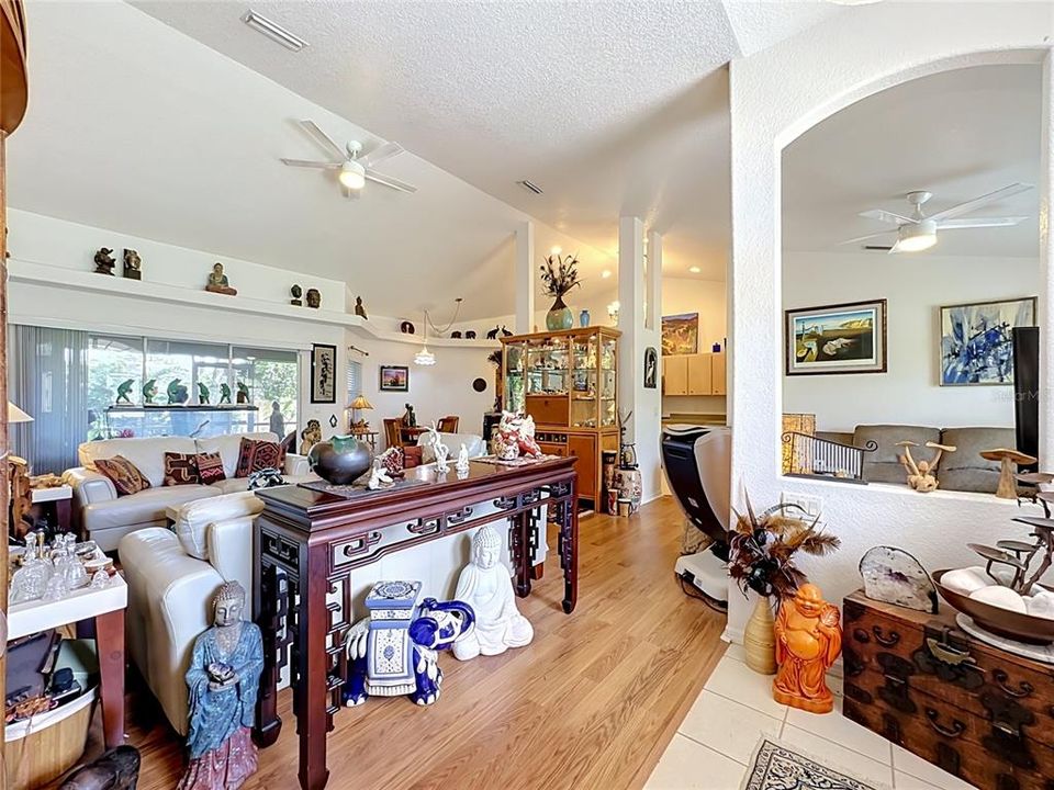 For Sale: $325,000 (3 beds, 2 baths, 1806 Square Feet)