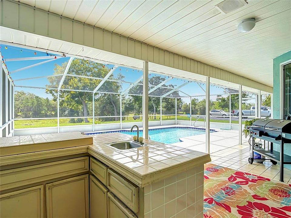 For Sale: $379,000 (3 beds, 2 baths, 1802 Square Feet)