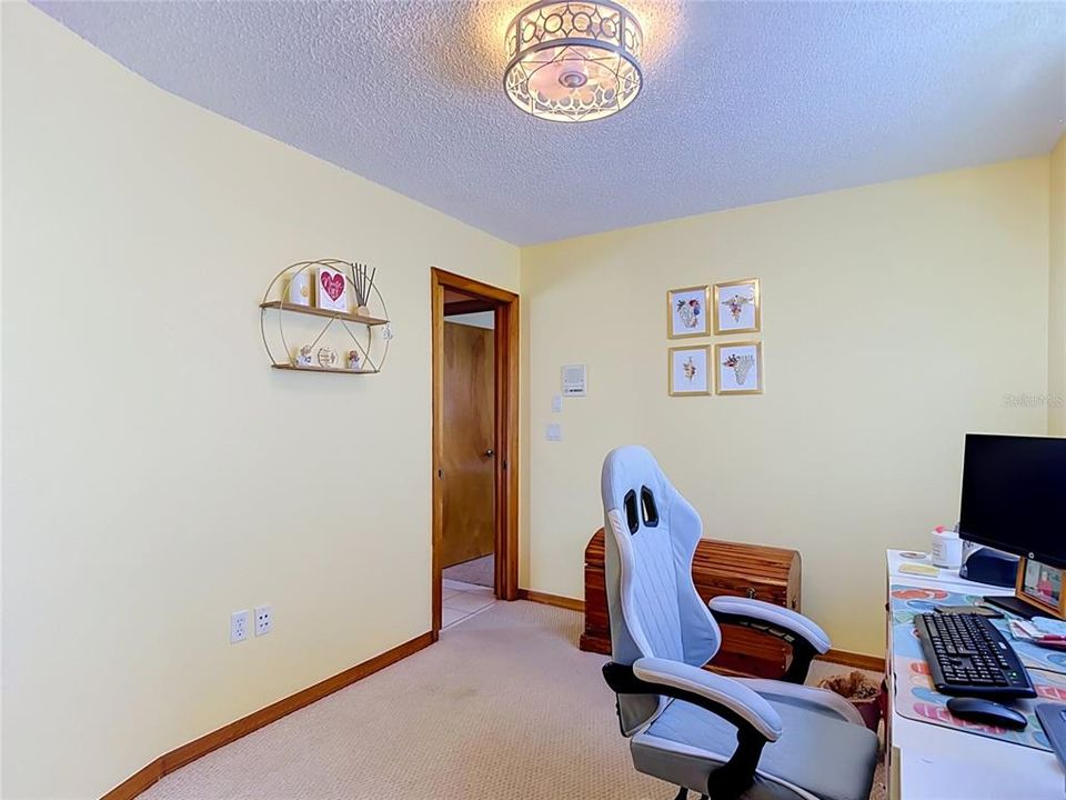 For Sale: $379,000 (3 beds, 2 baths, 1802 Square Feet)