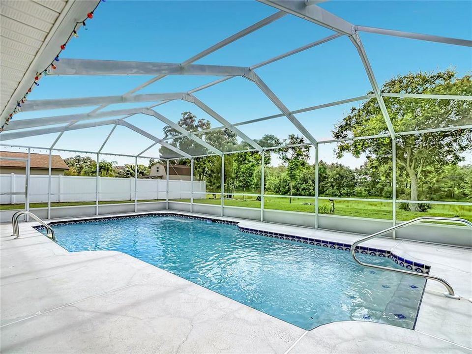 For Sale: $379,000 (3 beds, 2 baths, 1802 Square Feet)