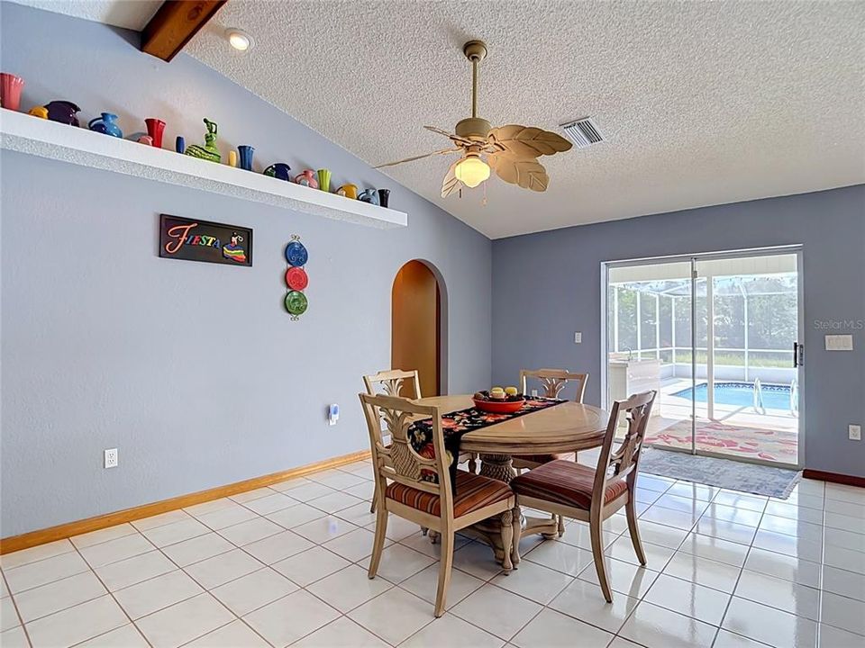 For Sale: $379,000 (3 beds, 2 baths, 1802 Square Feet)