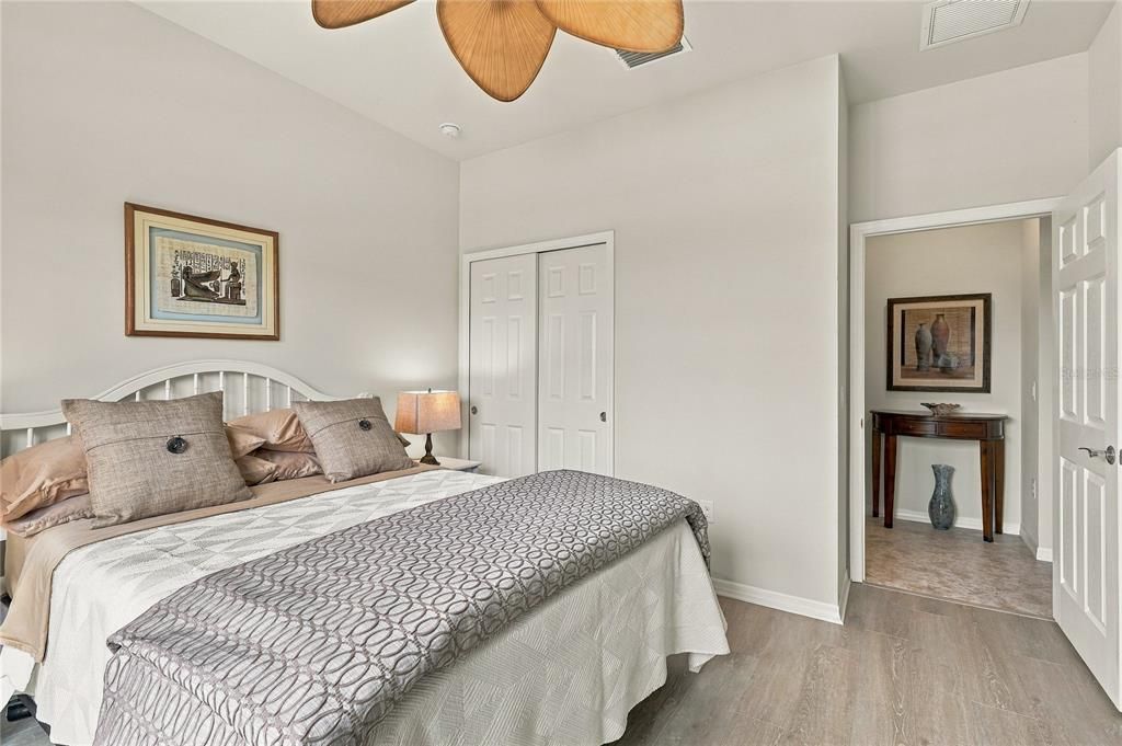 For Sale: $739,000 (2 beds, 2 baths, 1805 Square Feet)