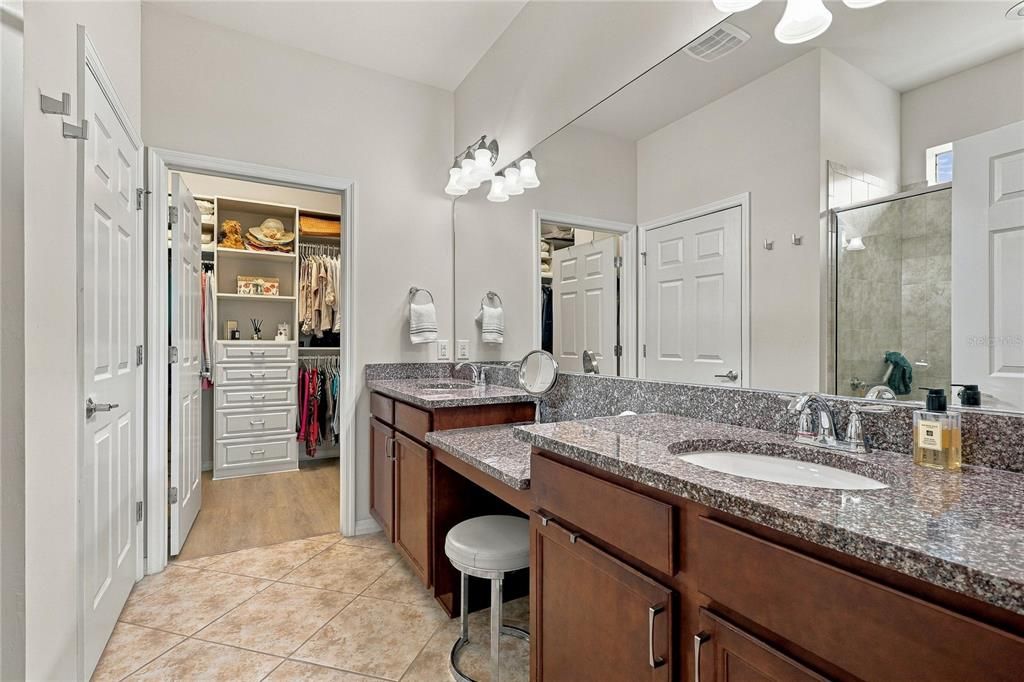 For Sale: $739,000 (2 beds, 2 baths, 1805 Square Feet)