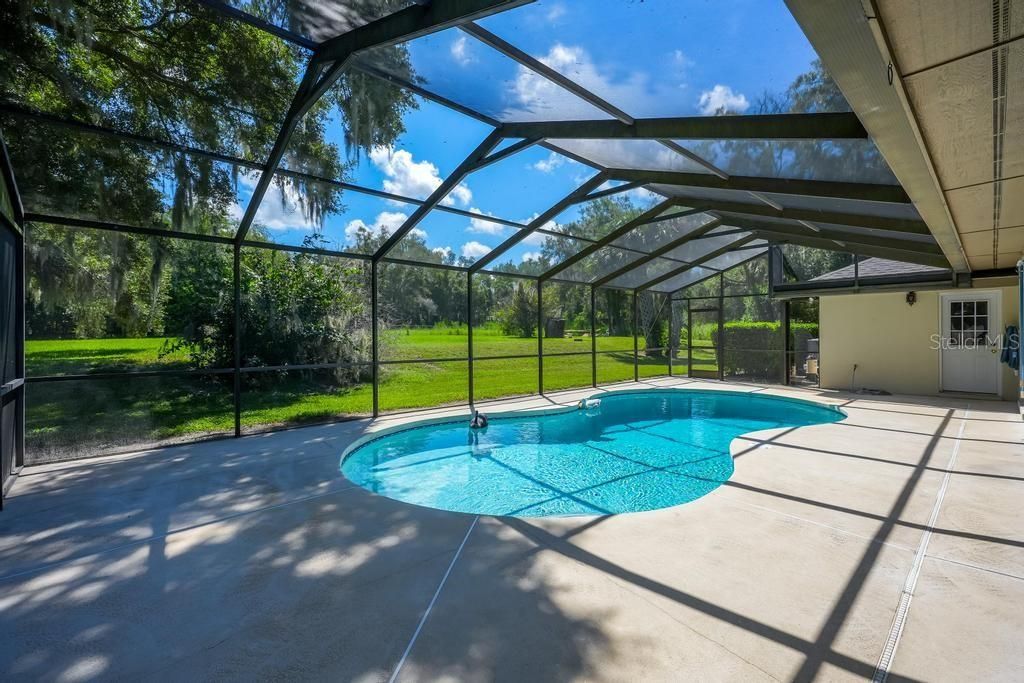 En Venta: $610,000 (4 camas, 3 baños, 2626 Pies cuadrados)